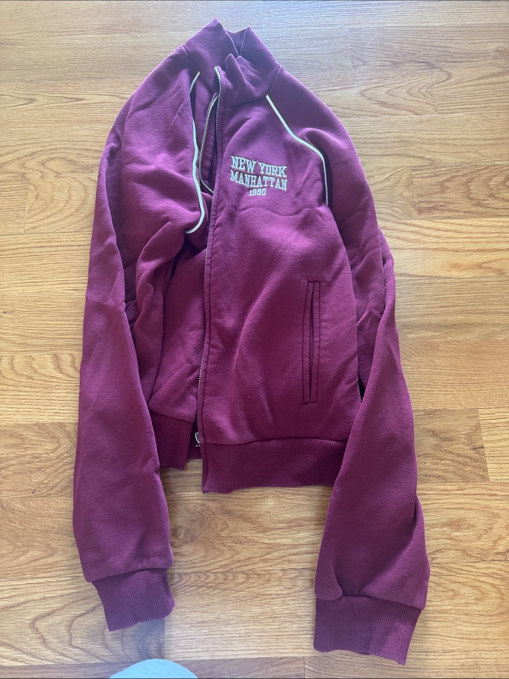 Zara Maroon New York Manhattan Zip-Up Sweater
